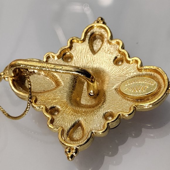 Reserved - Jay Strongwater 2" Enamel Christmas Ornament Functional Scarf Slide - Picture 5 of 6